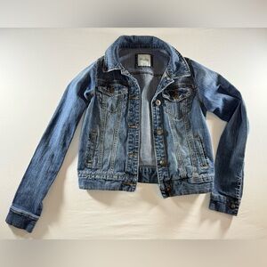 Mudd Women's Washed Blue Denim Jacket Y2K streetwear festivalwear